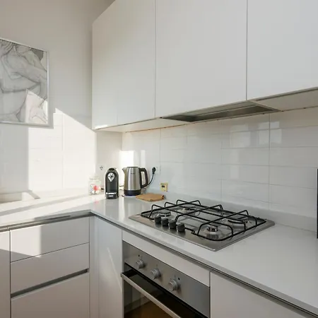 Lejlighed Isola M5 Elegance Two Minutes From The Metro Milano