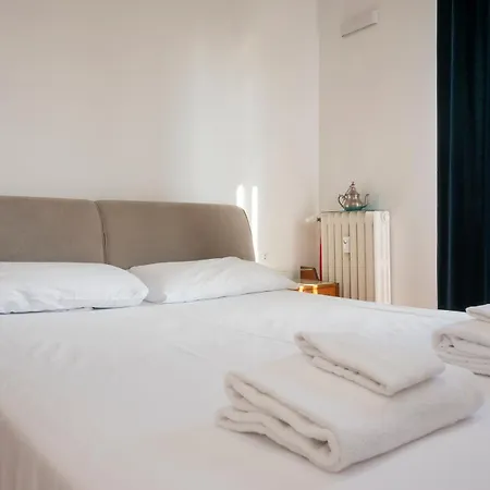 Isola M5 Elegance Two Minutes From The Metro Lejlighed *
